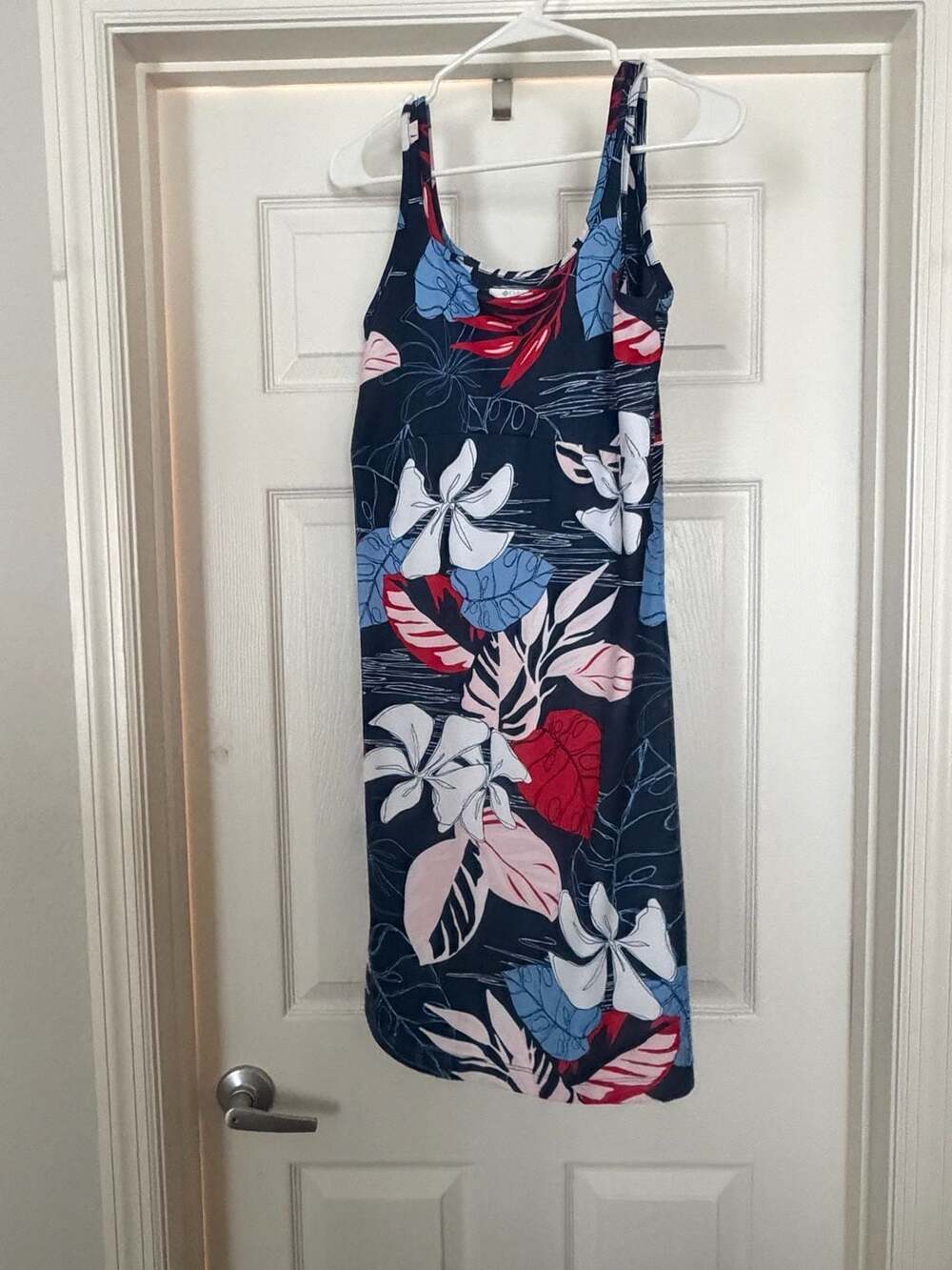 Columbia Freezer III Dress Size M Navy Tropical Floral Sleeveless